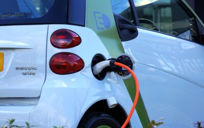 Battery Breakthroughs: The Driving Force Behind Electric Vehicles